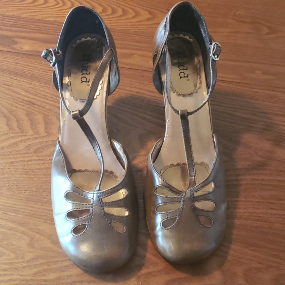Mudd heals size 11